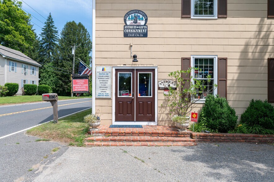 Primary Photo Of 696 Kent Rd, Gaylordsville Storefront Retail Residential For Sale