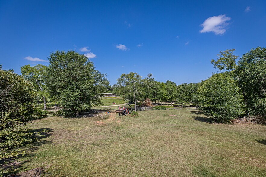 More Photos Of 26298 Hwy 105 W, Montgomery Land For Sale
