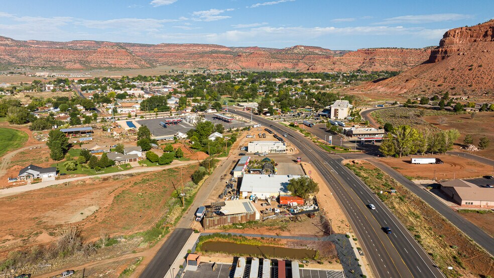 More Photos Of 723 E Highway 89, Kanab Storefront Retail Office For Sale