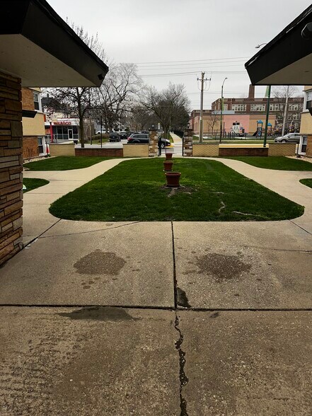 More Photos Of 10952 S Western Ave, Chicago Apartments For Sale