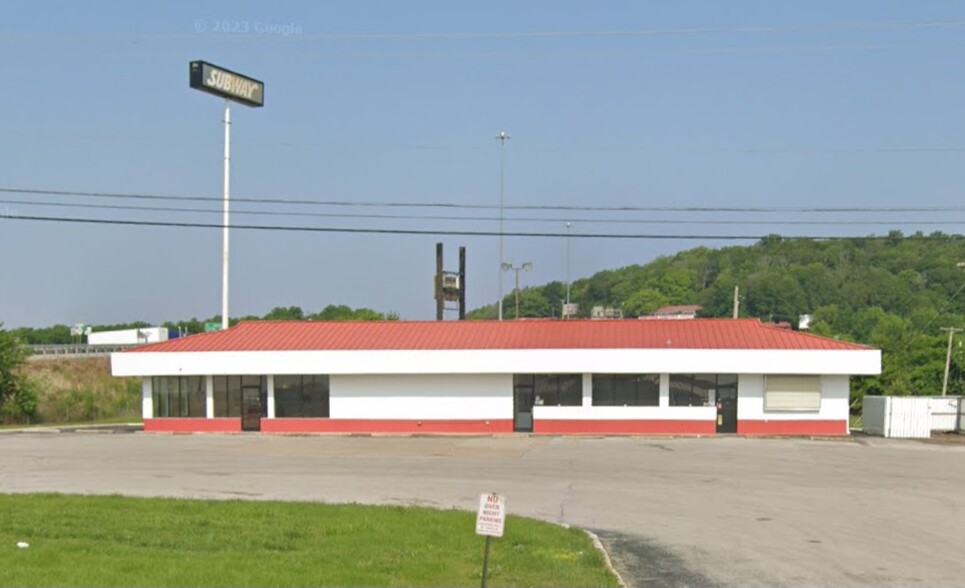 Primary Photo Of 902 Mammoth Cave St, Cave City Freestanding For Lease