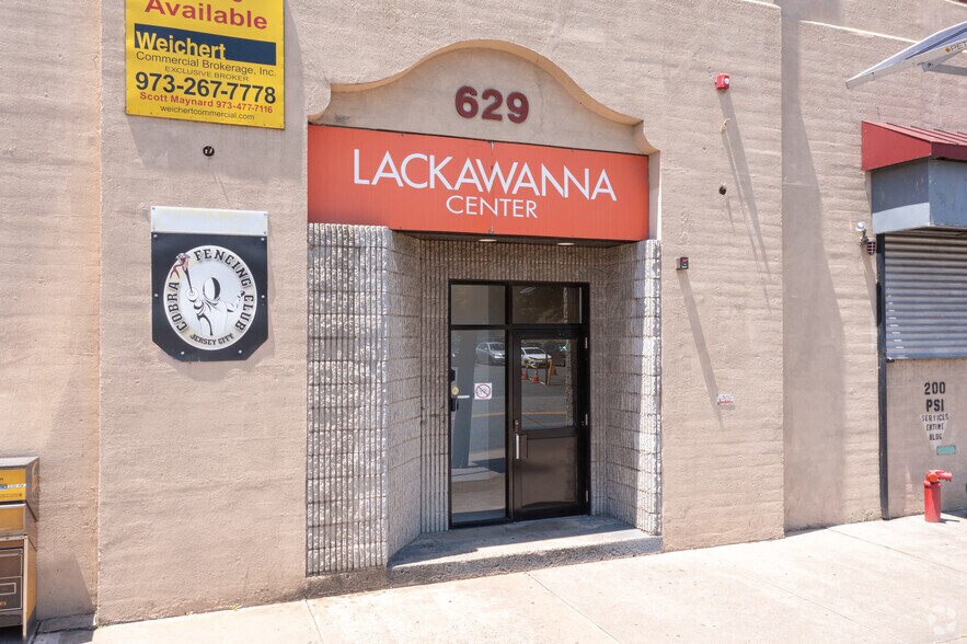 More Photos Of 629 Grove St, Jersey City Warehouse For Lease