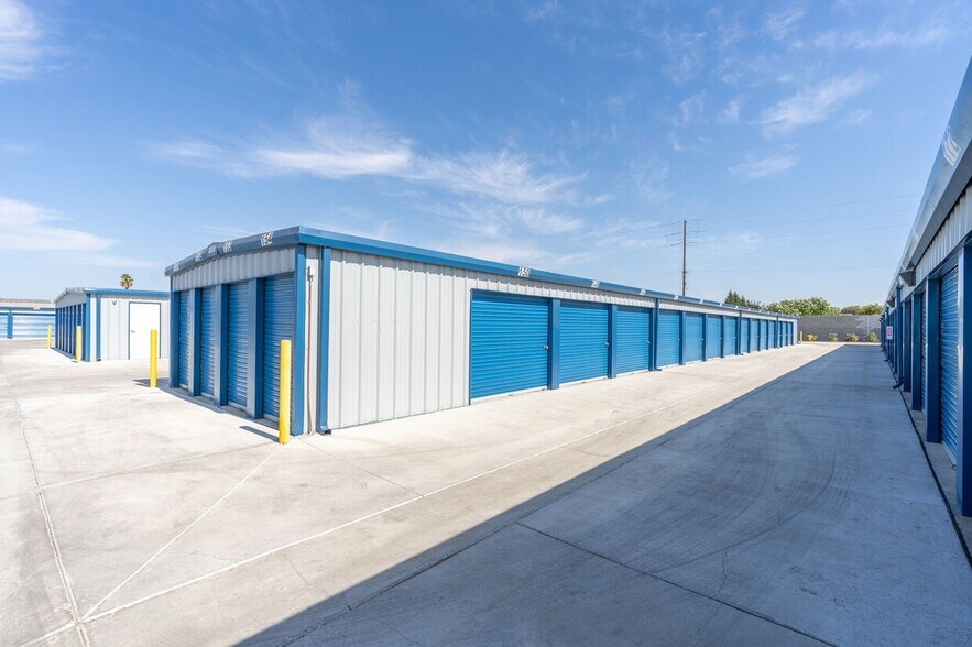 More Photos Of 183 S Austin Rd, Manteca Self Storage For Sale