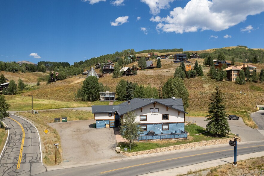 More Photos Of 24 Treasury Rd, Crested Butte Hotel For Sale