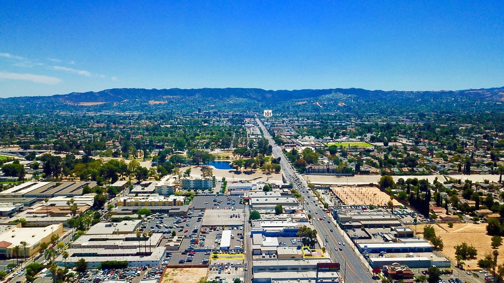 More Photos Of 6726 Reseda Blvd, Reseda Auto Repair For Lease