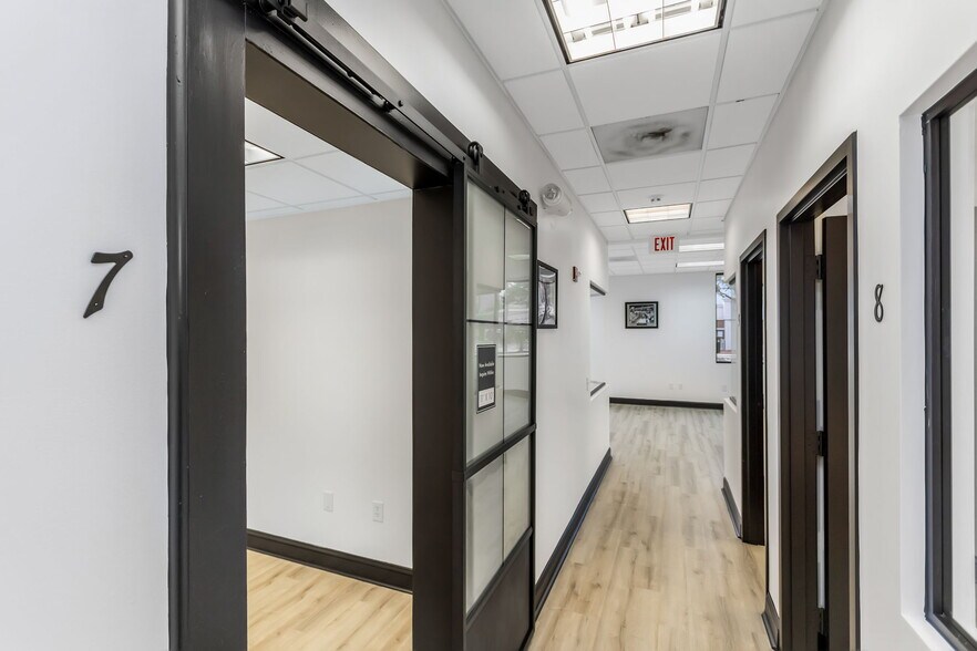 More Photos Of 18311 N US Highway 41, Lutz Medical For Sale