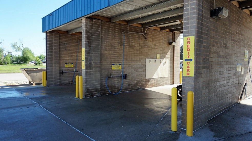 More Photos Of 623 N Lacrosse St, Rapid City Carwash For Sale