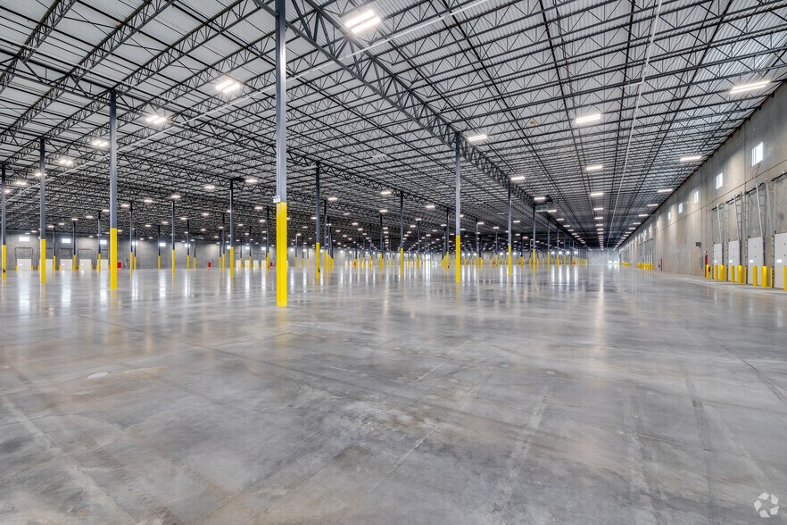 More Photos Of E 76th St N & Whirlpool Dr, Tulsa Unknown For Lease