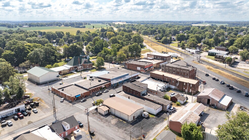 More Photos Of 219 N Main St, Marissa Specialty For Sale