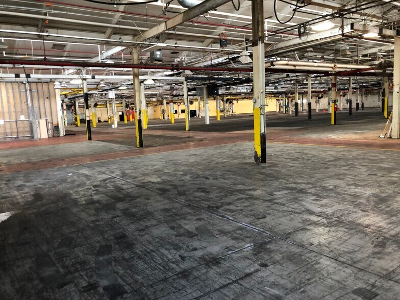 More Photos Of 402 Chandler St, Jamestown Manufacturing For Sale