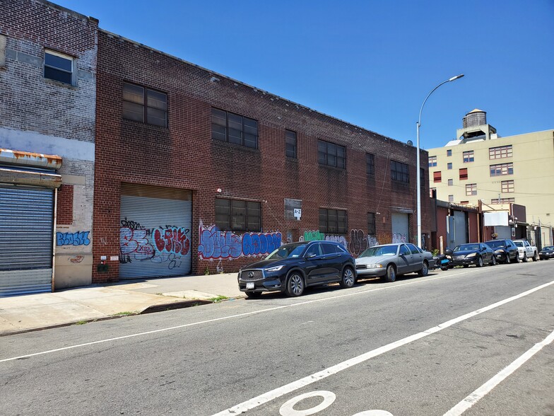 Primary Photo Of 880-890 Dean St, Brooklyn Warehouse For Lease