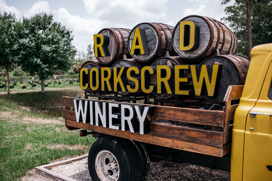 More Photos Of 20948 Corkscrew Rd, Estero Winery Vineyard For Sale