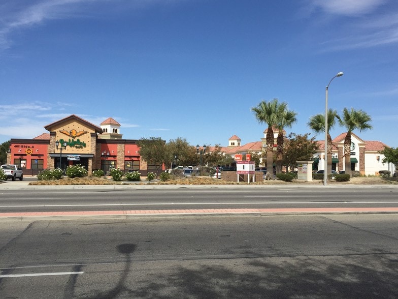 More Photos Of 4621 E Avenue S, Palmdale Unknown For Sale