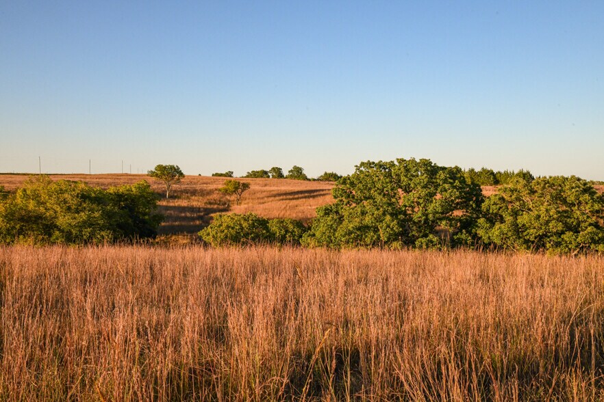 More Photos Of 0000 00000 Hi-View Dr, Manhattan Land For Sale