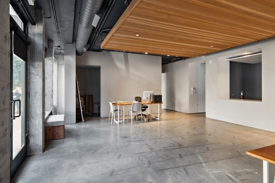 More Photos Of 2405 Folsom St, San Francisco Multifamily For Sale