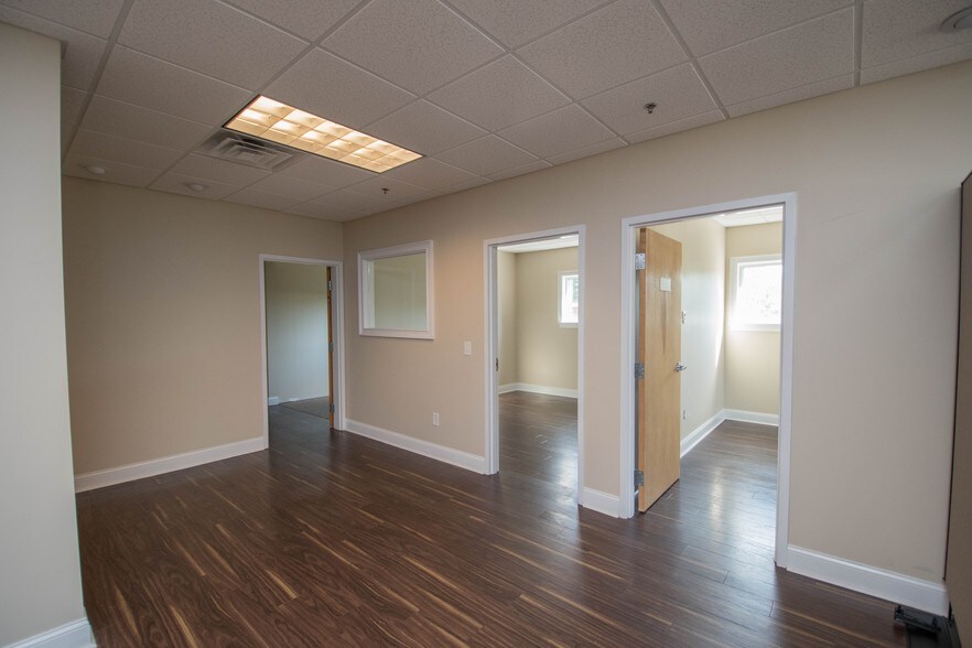 More Photos Of 3320 Old Jefferson Rd, Athens Office For Sale