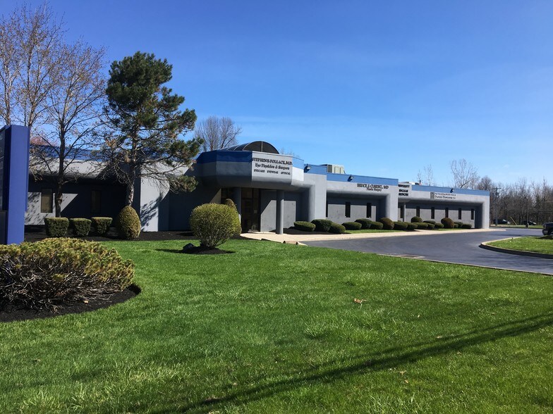 Primary Photo Of 1630 Maple Rd, Buffalo Medical For Lease