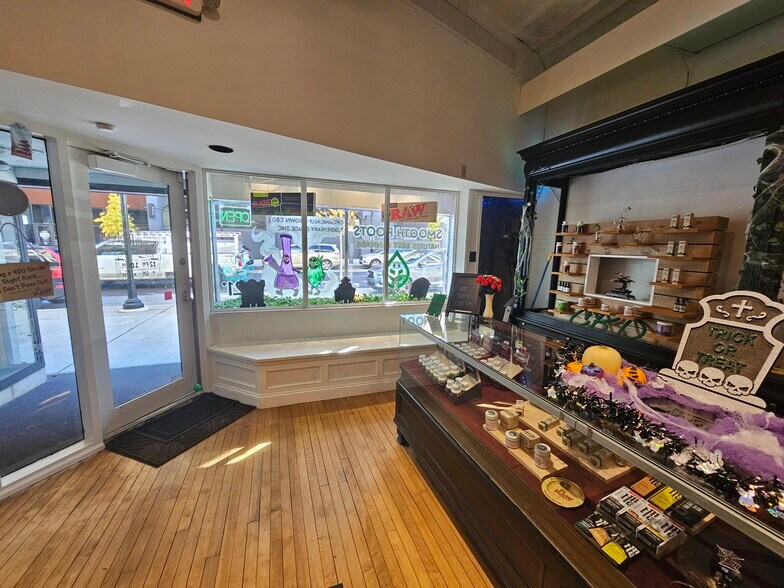 More Photos Of 911 W Hamilton St, Allentown Storefront Retail Office For Sale