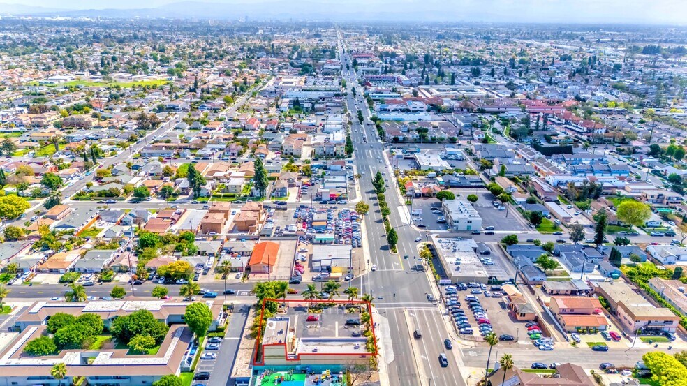 More Photos Of 8471 Garden Grove Blvd, Garden Grove Medical For Sale