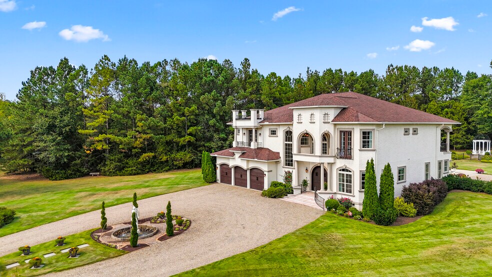 More Photos Of 220 Fincher Rd, Pauline Lodge Meeting Hall For Sale