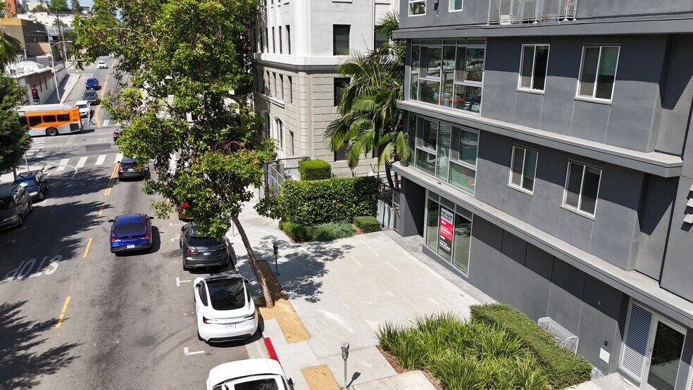 More Photos Of 1120 W 6th St, Los Angeles Apartments For Lease