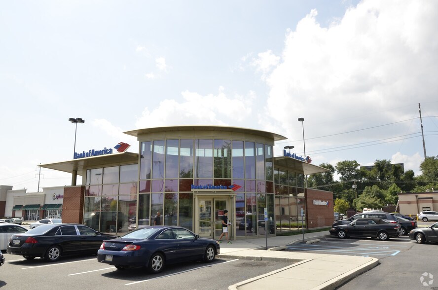 More Photos Of 2200 W Oregon Ave, Philadelphia Unknown For Lease