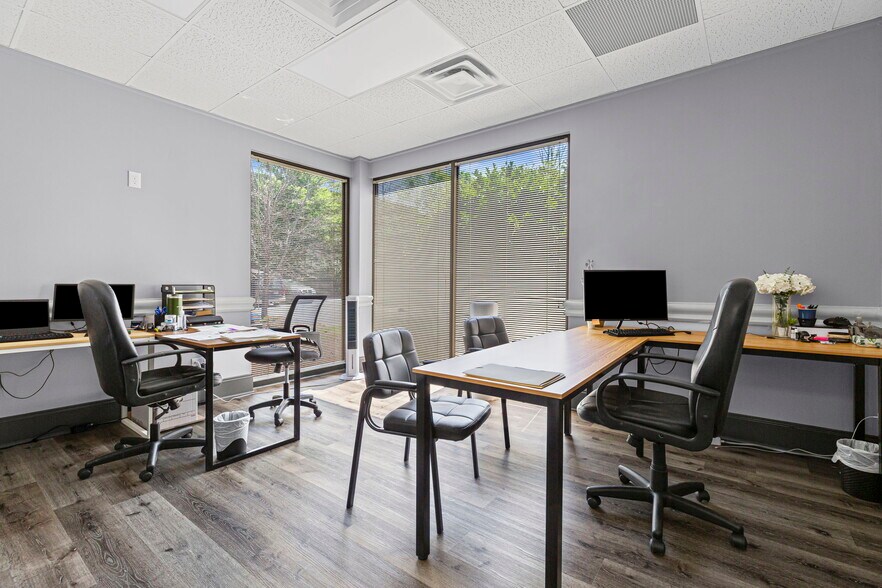 More Photos Of 1900 The Exchange SE, Atlanta Medical For Lease