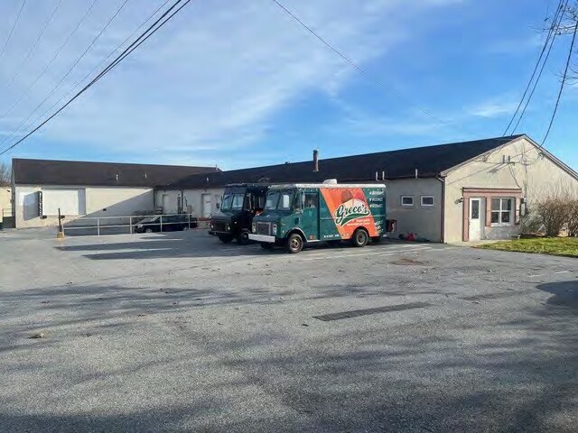More Photos Of 569 Furnace Hills Pike, Lititz Warehouse For Lease