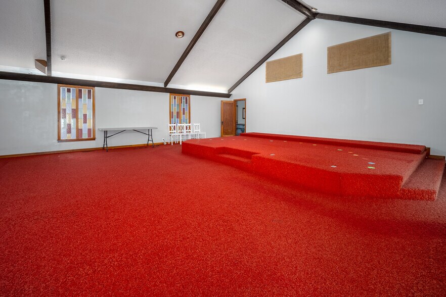 More Photos Of 605 Main st, Velma Religious Facility For Sale
