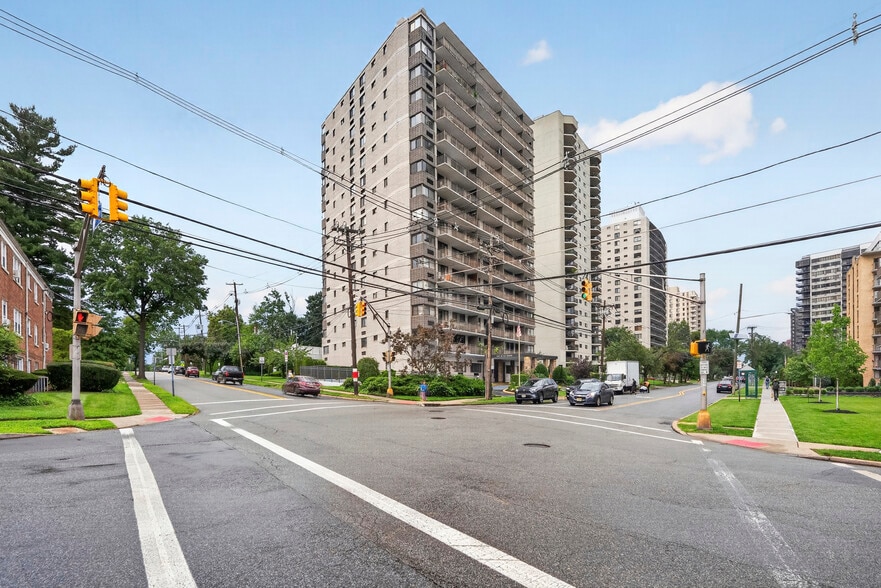 More Photos Of 235 Prospect Ave, Hackensack Apartments For Sale