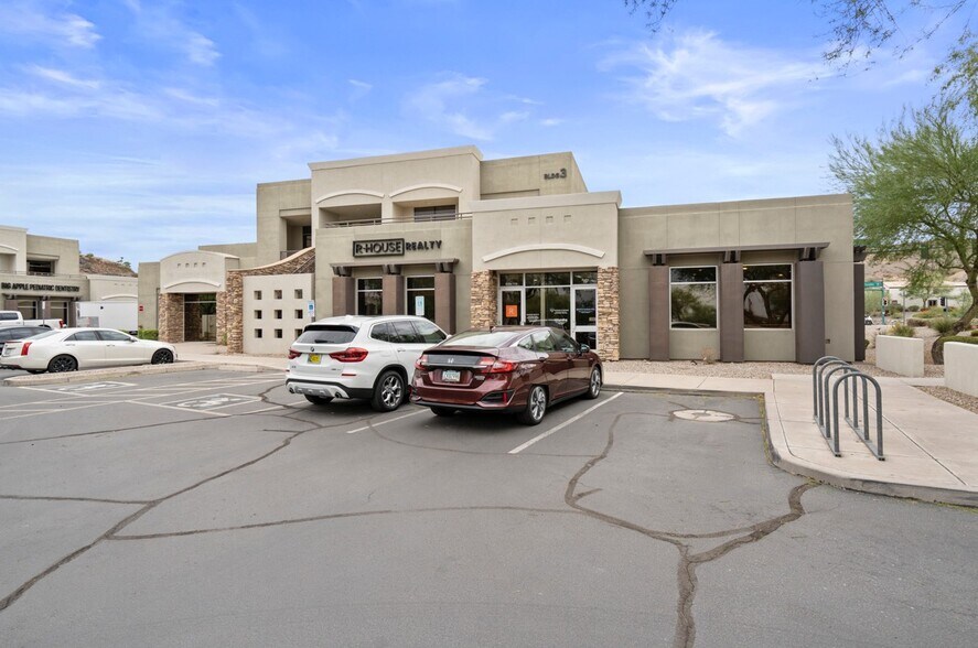 More Photos Of 1345 E Chandler Blvd, Phoenix Office For Lease
