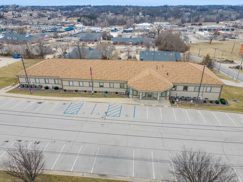 More Photos Of 2023 St. Mary's Blvd, Jefferson City Medical For Lease