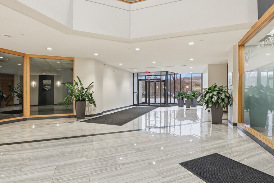 More Photos Of 1000 Pittsford Victor Rd, Pittsford Office For Lease