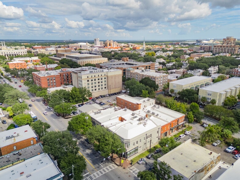 Primary Photo Of 410 W Jones St, Savannah Office For Lease