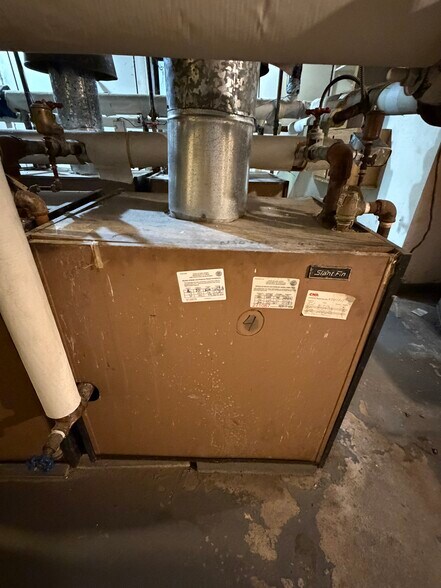 More Photos Of 130 Grand Ave, Englewood Apartments For Sale