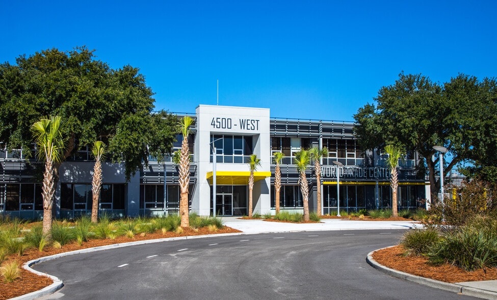 More Photos Of 4500 Leeds Ave, North Charleston Manufacturing For Lease