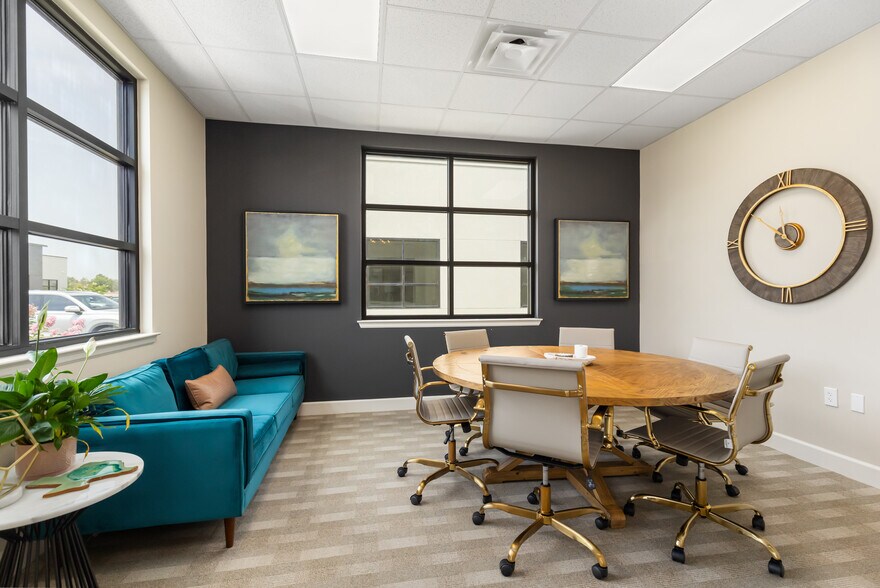 More Photos Of 8118 Fry Rd, Cypress Office For Lease