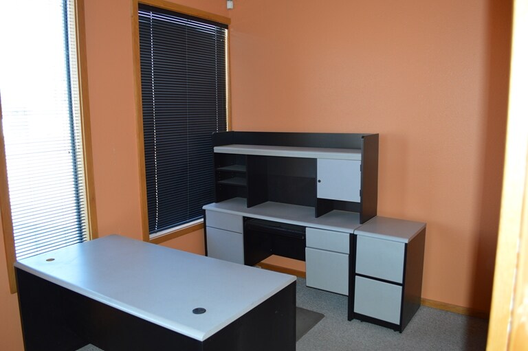 More Photos Of 2805 E 6th Ave, Stillwater Manufacturing For Sale