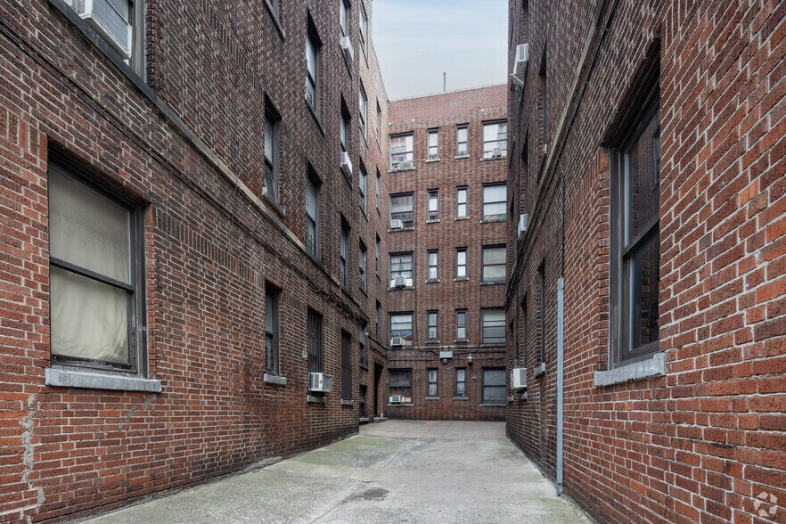 More Photos Of 549 Isham St, New York Apartments For Sale