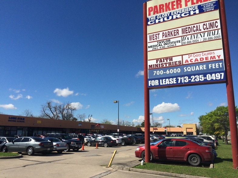 Primary Photo Of 455 W Parker Rd, Houston General Retail For Lease