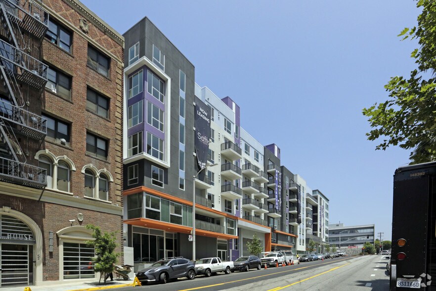 More Photos Of 1120 W 6th St, Los Angeles Apartments For Lease