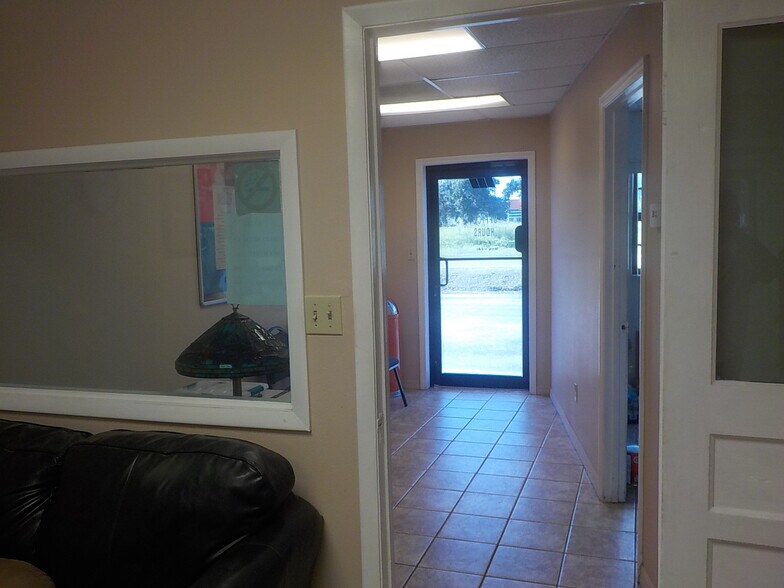 More Photos Of 435 Franklin St, Ocoee Auto Repair For Sale