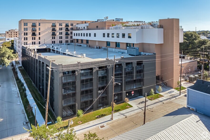 More Photos Of 609 Jackson Ave, New Orleans Multifamily For Sale