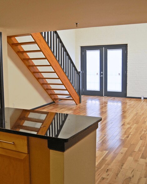 More Photos Of 1417-1423 E Cary St, Richmond Apartments For Lease