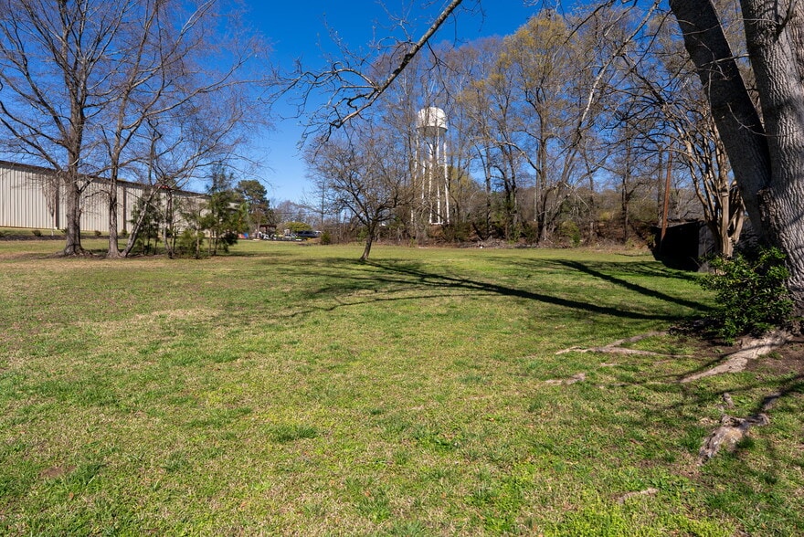 More Photos Of 300 N Green St, Williamston Land For Sale