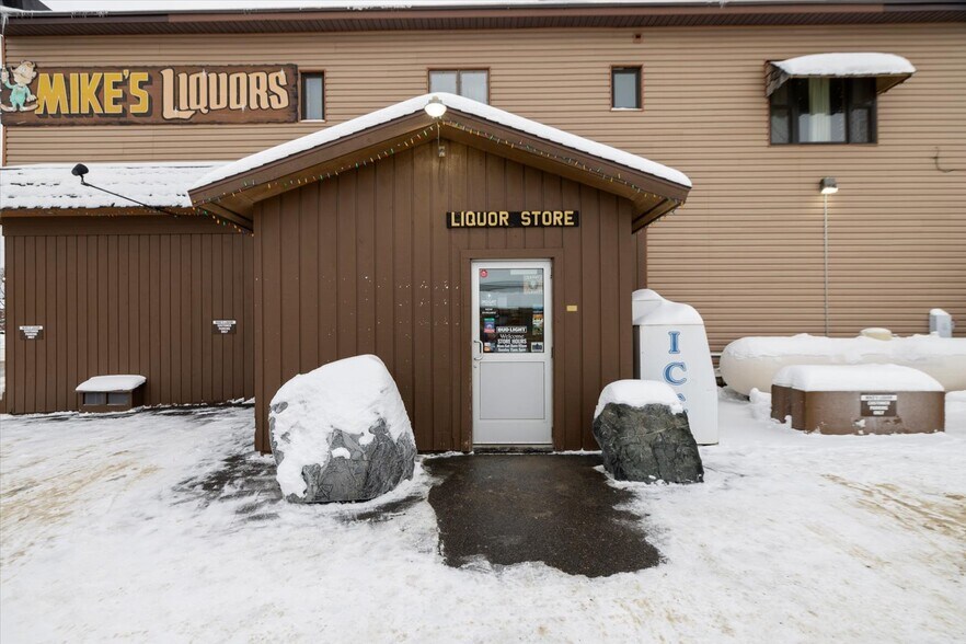 More Photos Of 401 E Sheridan St, Ely Convenience Store For Sale