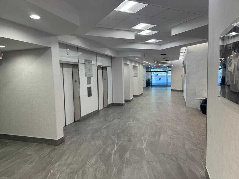 More Photos Of 1 Executive Blvd, Yonkers Office For Lease