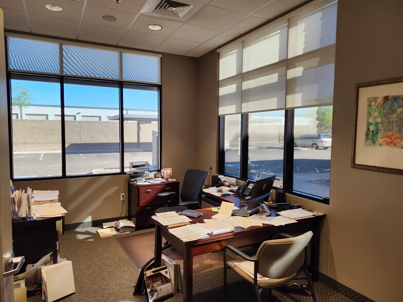 More Photos Of 8611 S Priest Dr, Tempe Medical For Lease