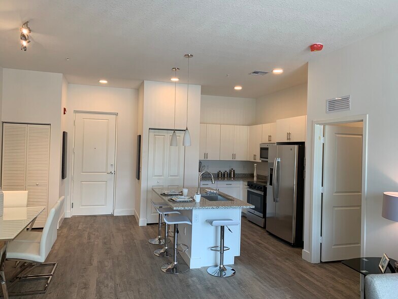 More Photos Of 201 SW Joan Jefferson Way, Stuart Apartments For Sale