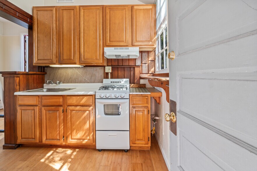 More Photos Of 2332-2334 California Street, San Francisco Apartments For Sale